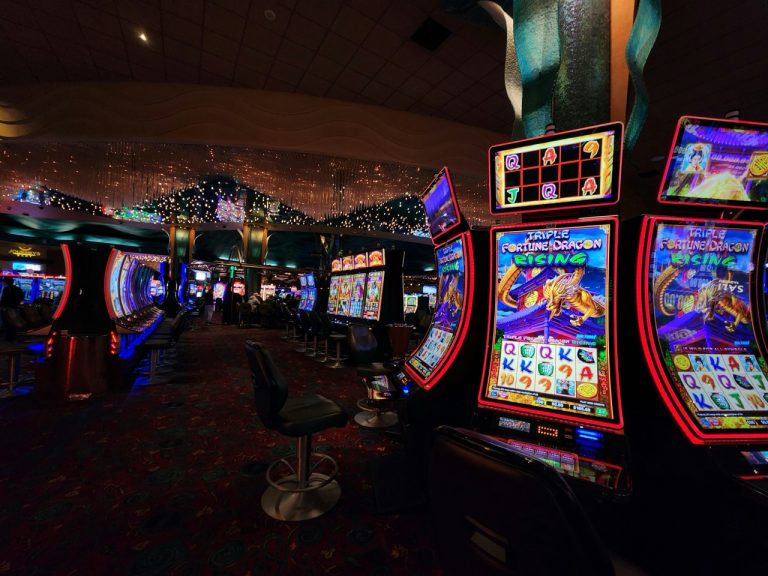 Tipos de apuestas en el baccarat online